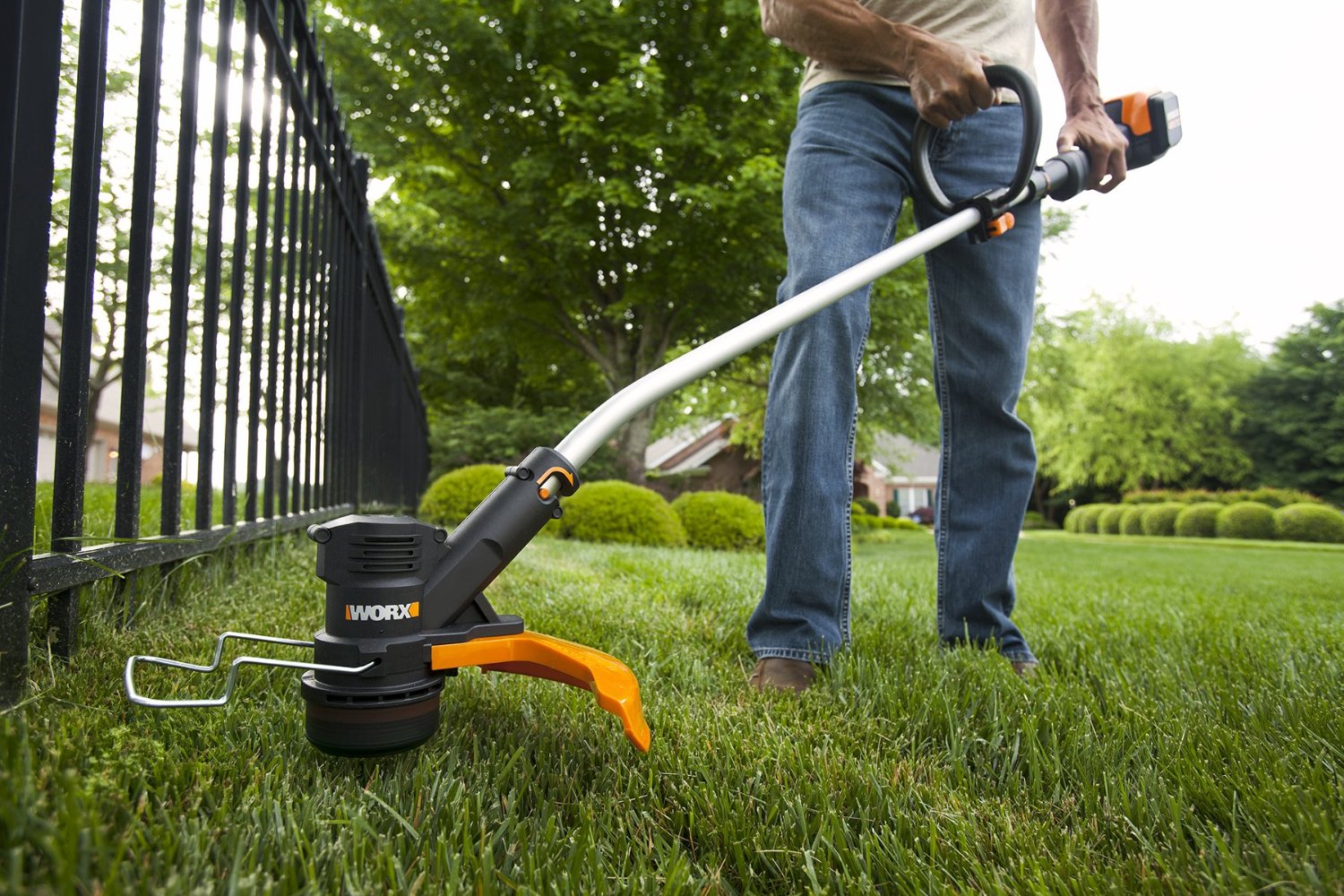 How To Turn On A Weed Eater